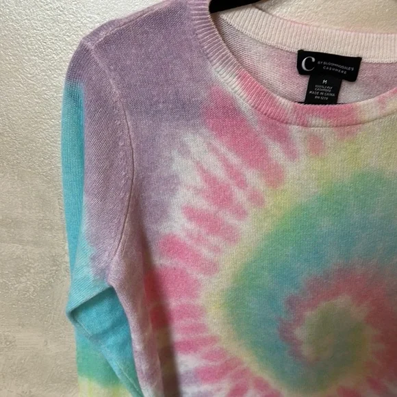 Bloomingdale's Cashmere Tie-Dye Pullover size medium - Picture 3 of 7